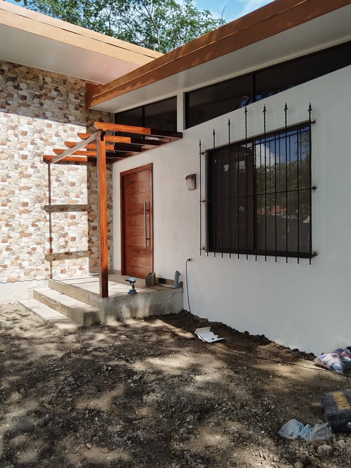 Pérgola vista lateral